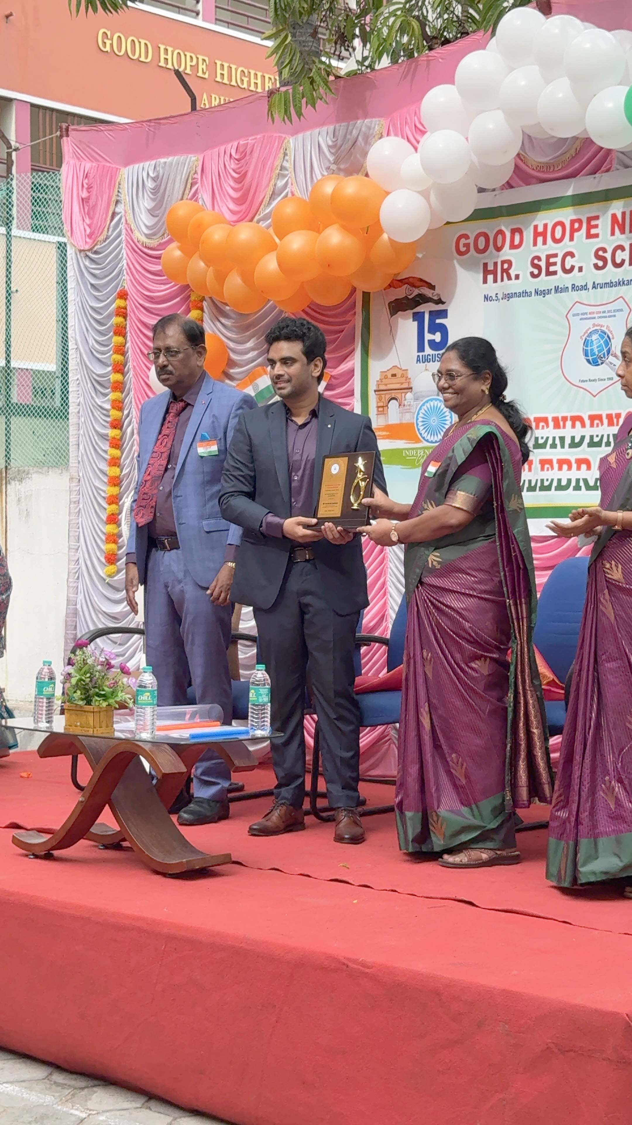Kalyan Raj Bandaru with school leaders and a student at the 80th Independence Day celebration